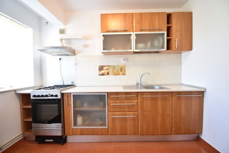 Eroii Revolutiei, Institutul Marius Nasta, metrou 6 min., Magistrala M2