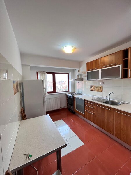 Eroii Revolutiei, Institutul Marius Nasta, metrou 6 min., Magistrala M2